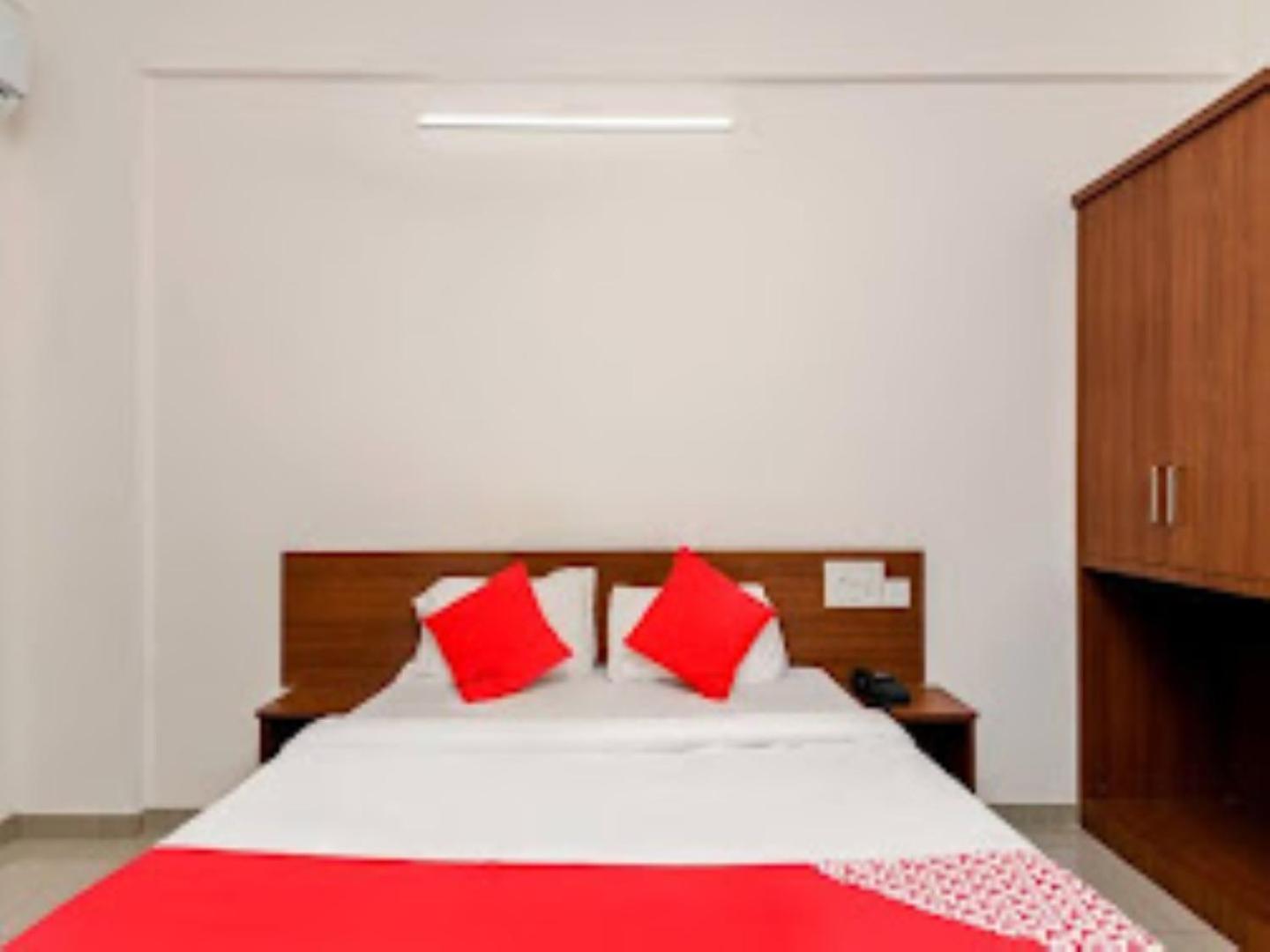 Hotel Samruddhi Lodging,Mangaluru Mulki Exteriör bild